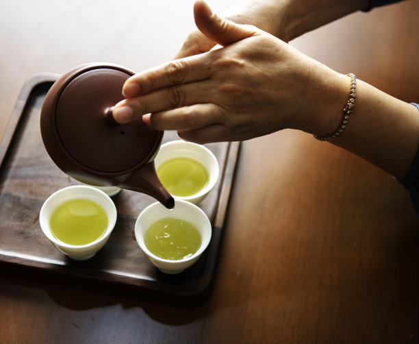 那些熬過10年的餐飲老板有必要請(qǐng)傳記作家代寫回憶錄嗎？