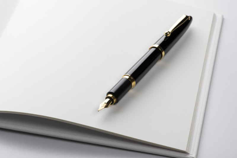 老人回憶錄初稿，想找有經(jīng)驗的老師幫忙審閱修改